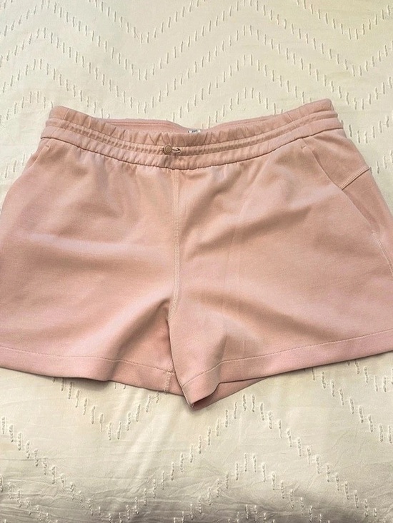 lululemon athletica Pants - lululemon Softstreme High-Rise Short 4" Pink Size 12